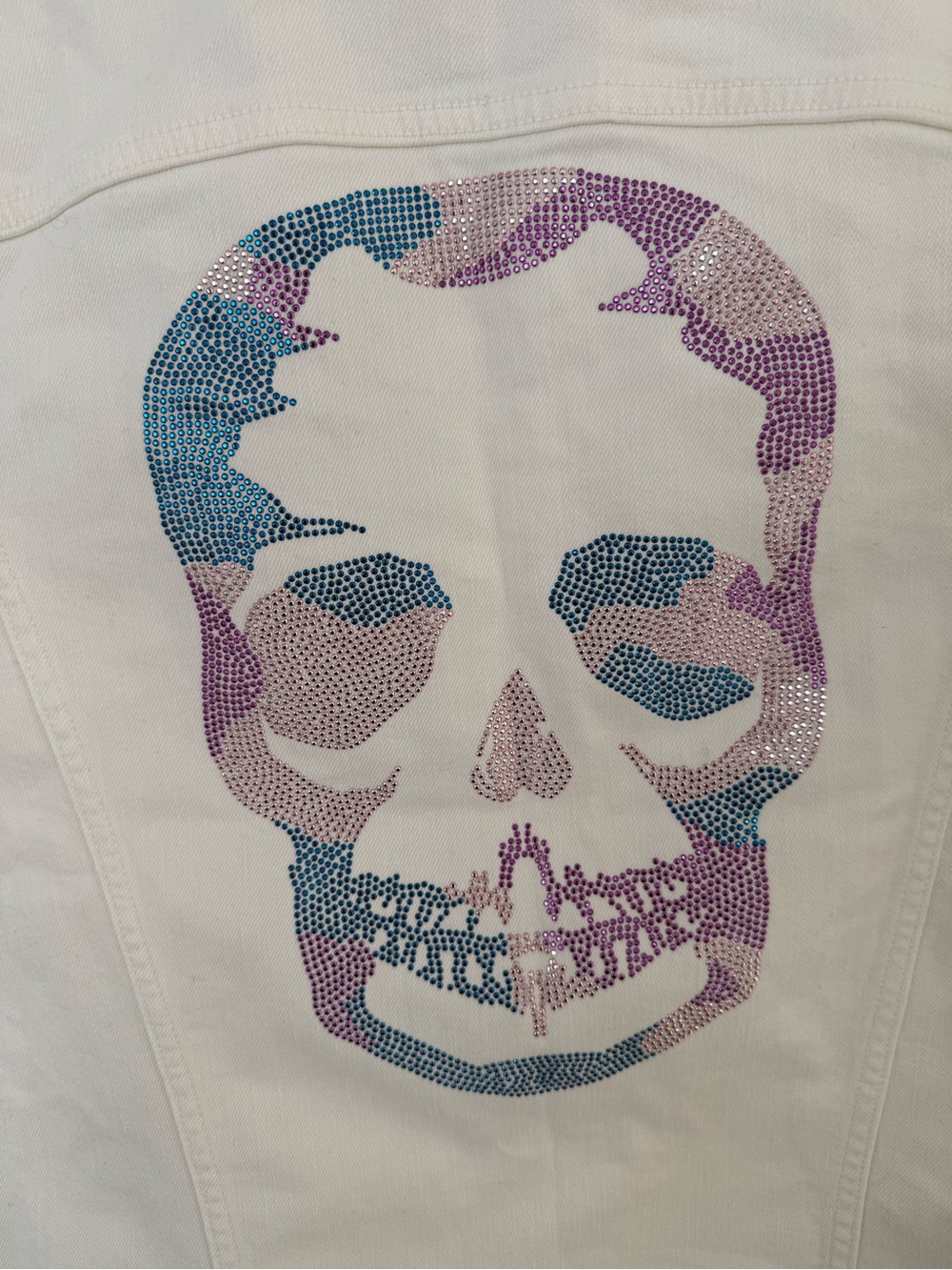 ZADIG&VOLTAIRE White Denim Jacket with Pastel Skull Graphic - Picture 3 of 12